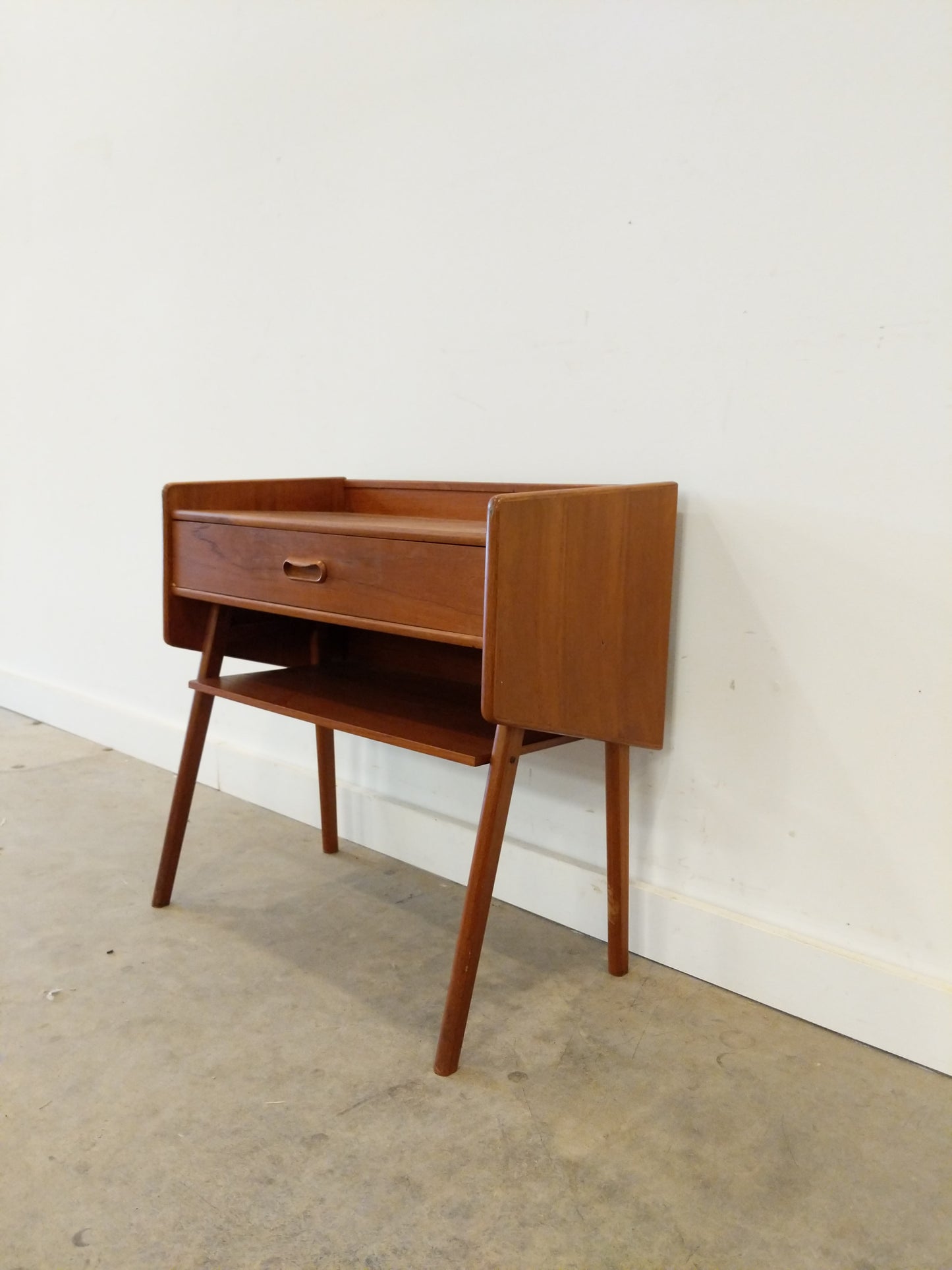 Vintage Danish Modern Teak Nightstand / Side Table