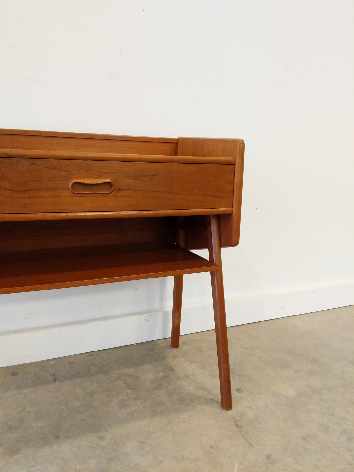 Vintage Danish Modern Teak Nightstand / Side Table