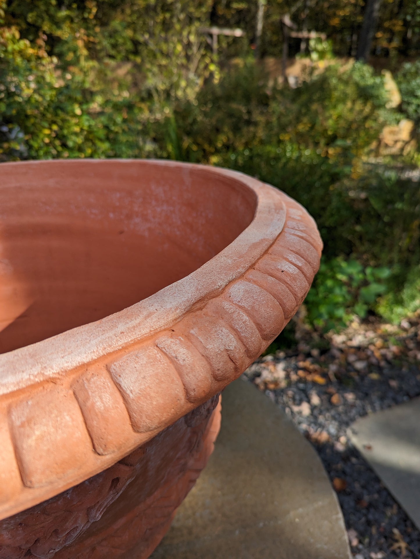 Italian "Scolpito" Terracotta Pot (60cm)