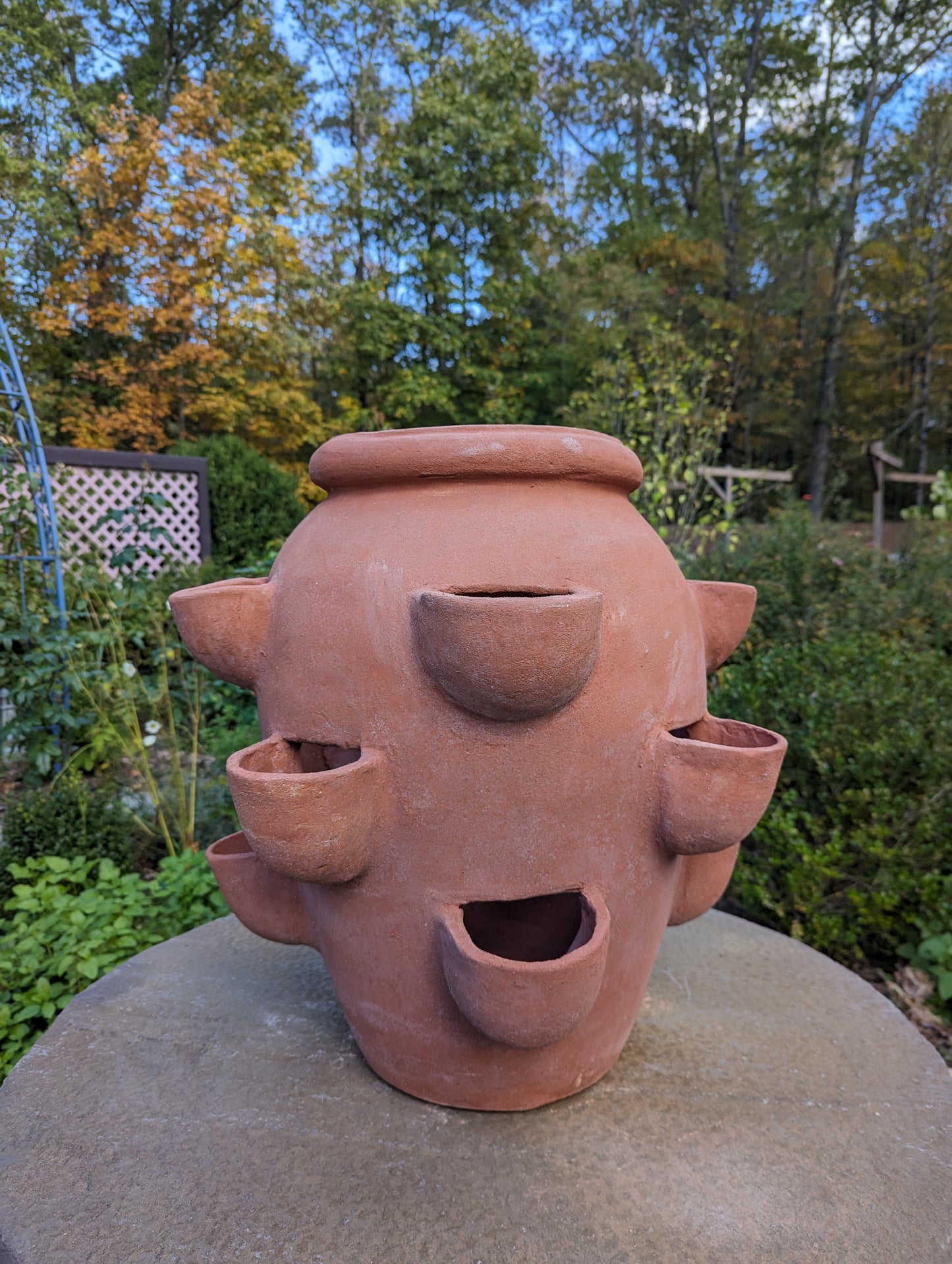 Italian "Tasca" Terracotta Pot / Planter (60cm)