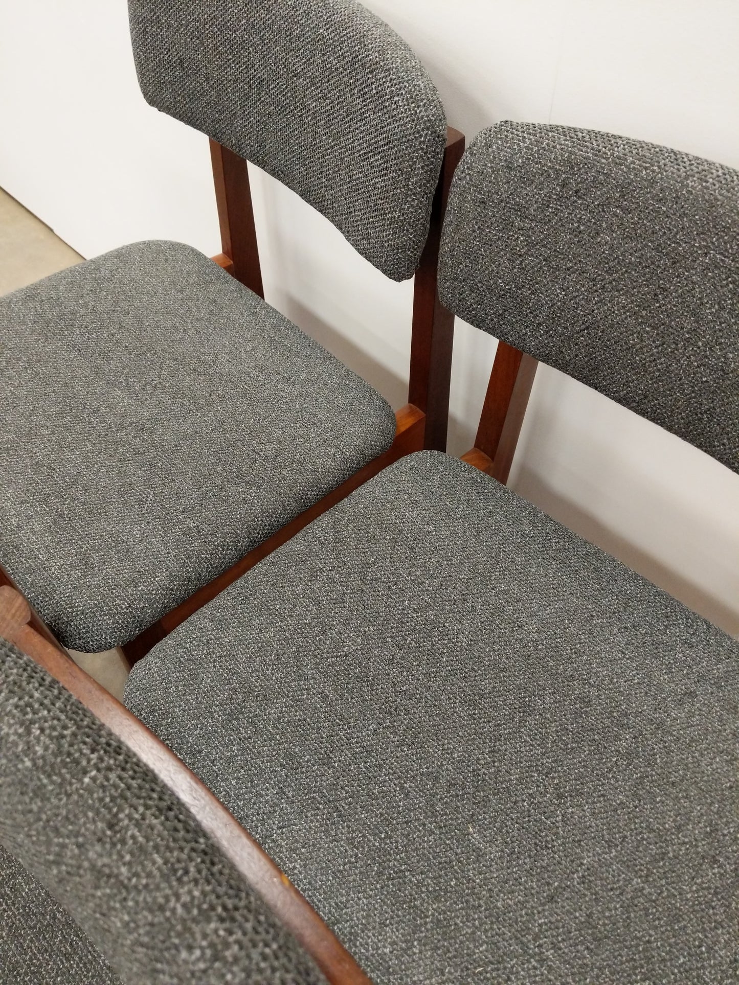 Set of 4 Vintage Mid Century Modern Dining Chairs by RS Associates
