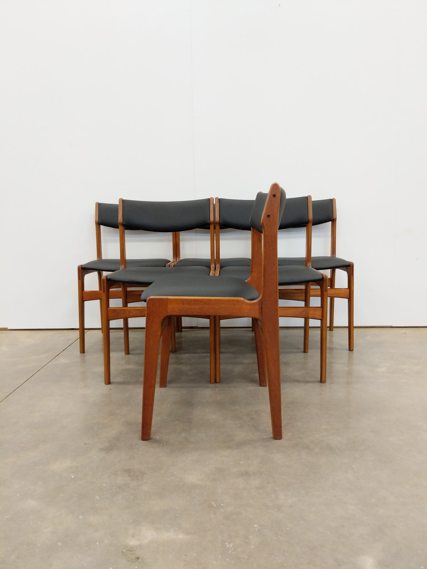 Set of 6 Vintage Danish Modern Dining Chairs by Erik Buch