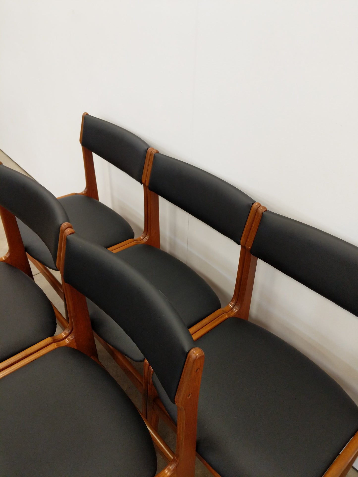 Set of 6 Vintage Danish Modern Dining Chairs by Erik Buch