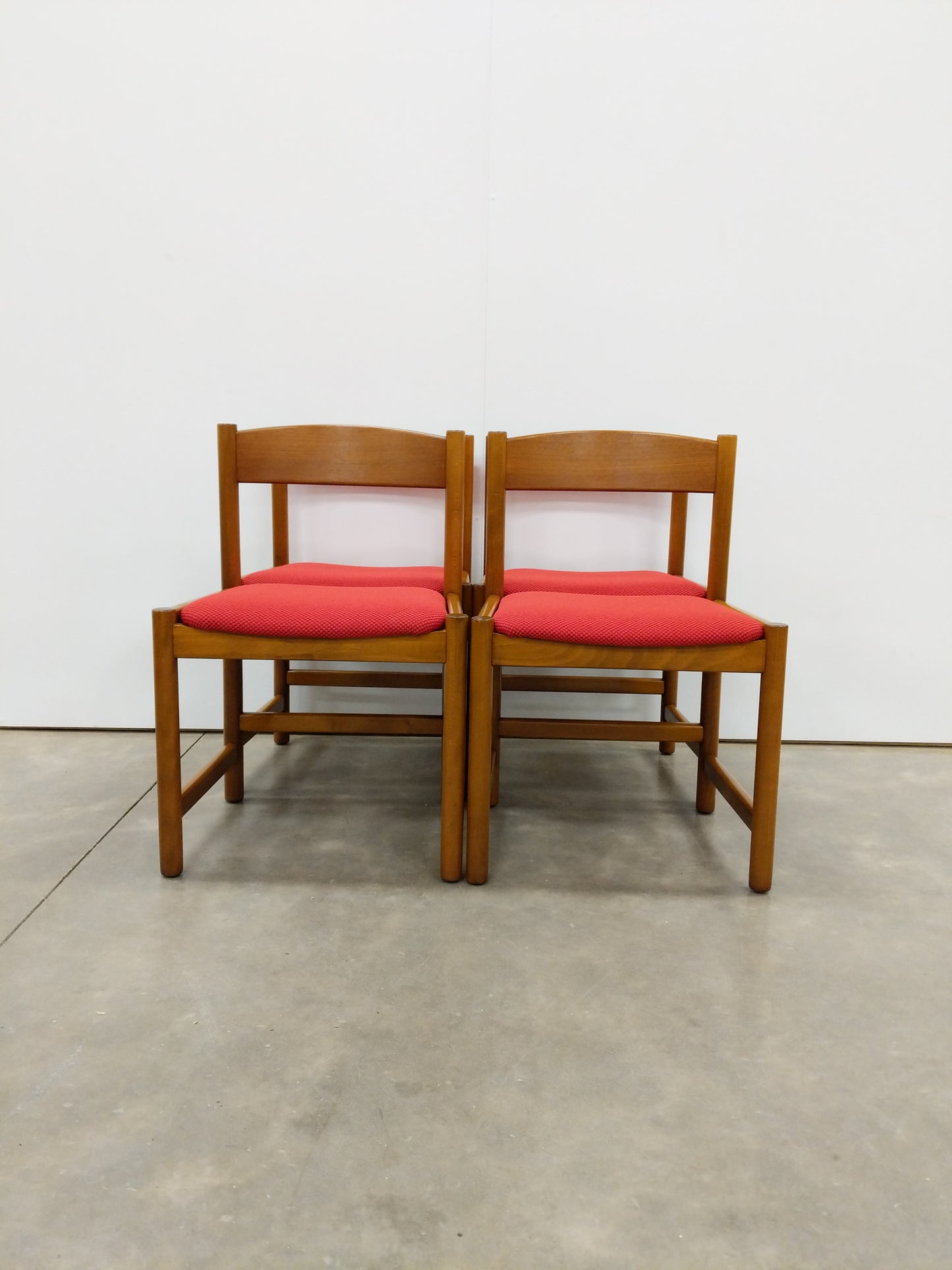 Set of 4 Vintage Danish Modern Dining Chairs by Farstrup