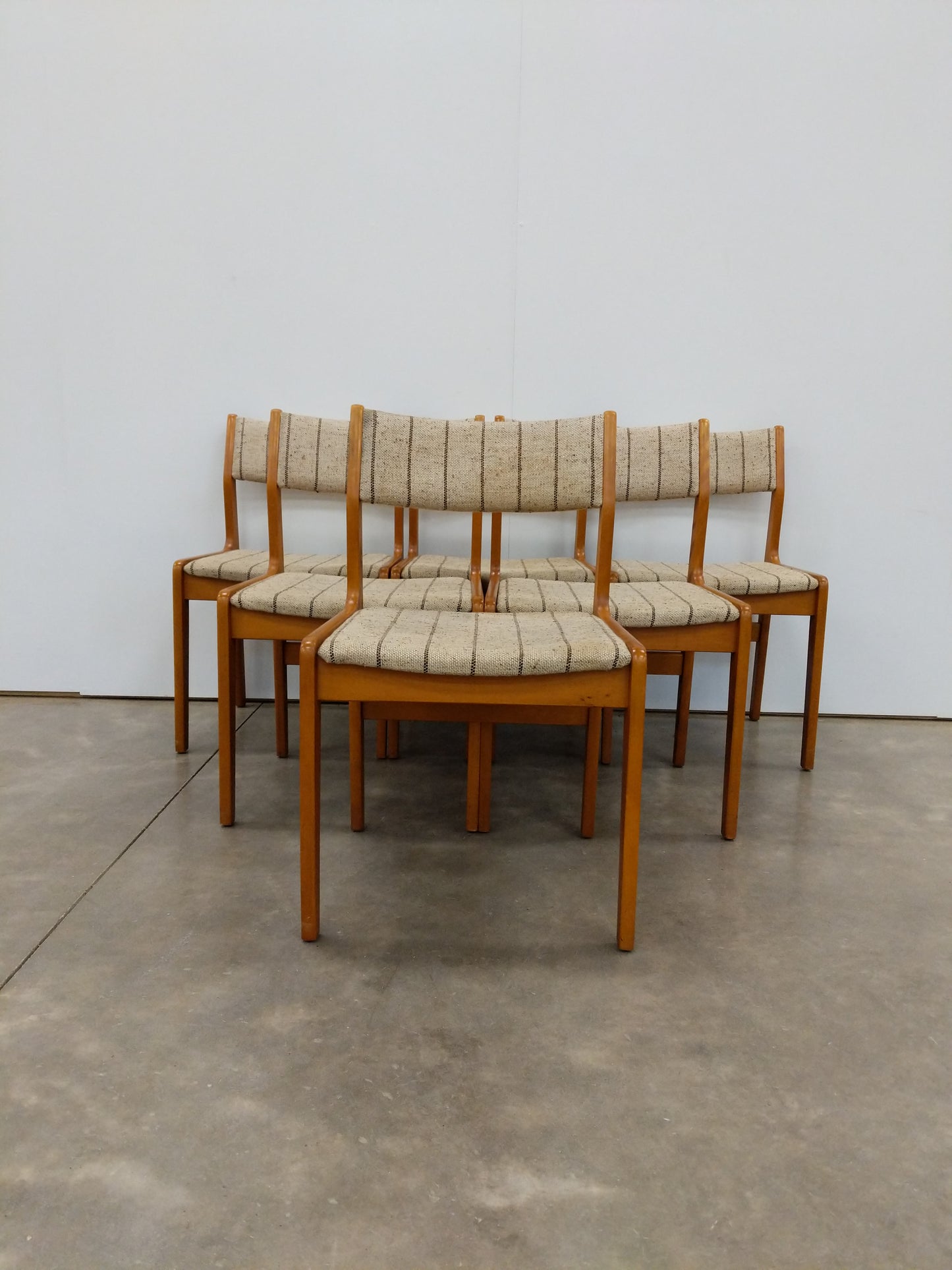 Set of 6 Vintage Danish Modern Dining Chairs by Farstrup