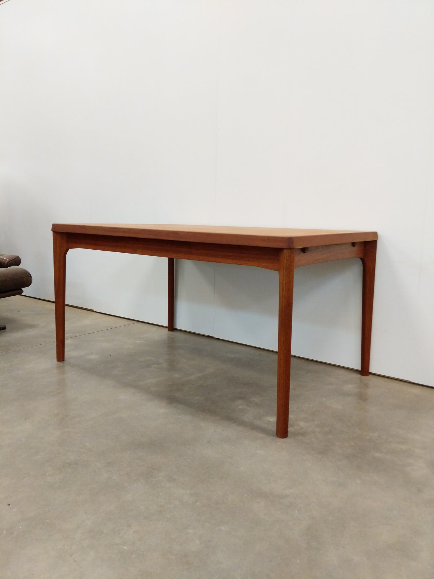 Vintage Danish Modern Teak Extendable Dining Table by Henning Kjaernulf