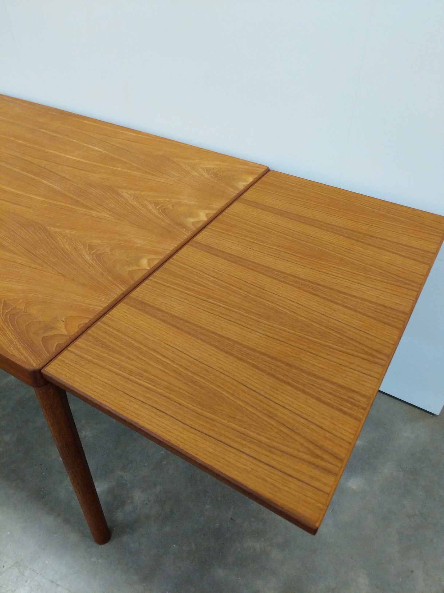 Vintage Danish Modern Teak Extendable Dining Table by Henning Kjaernulf