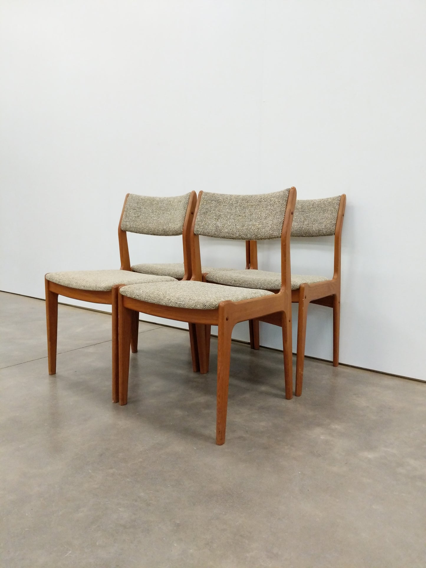 RESERVED - Set of 4 Vintage Danish Modern Dining Chairs