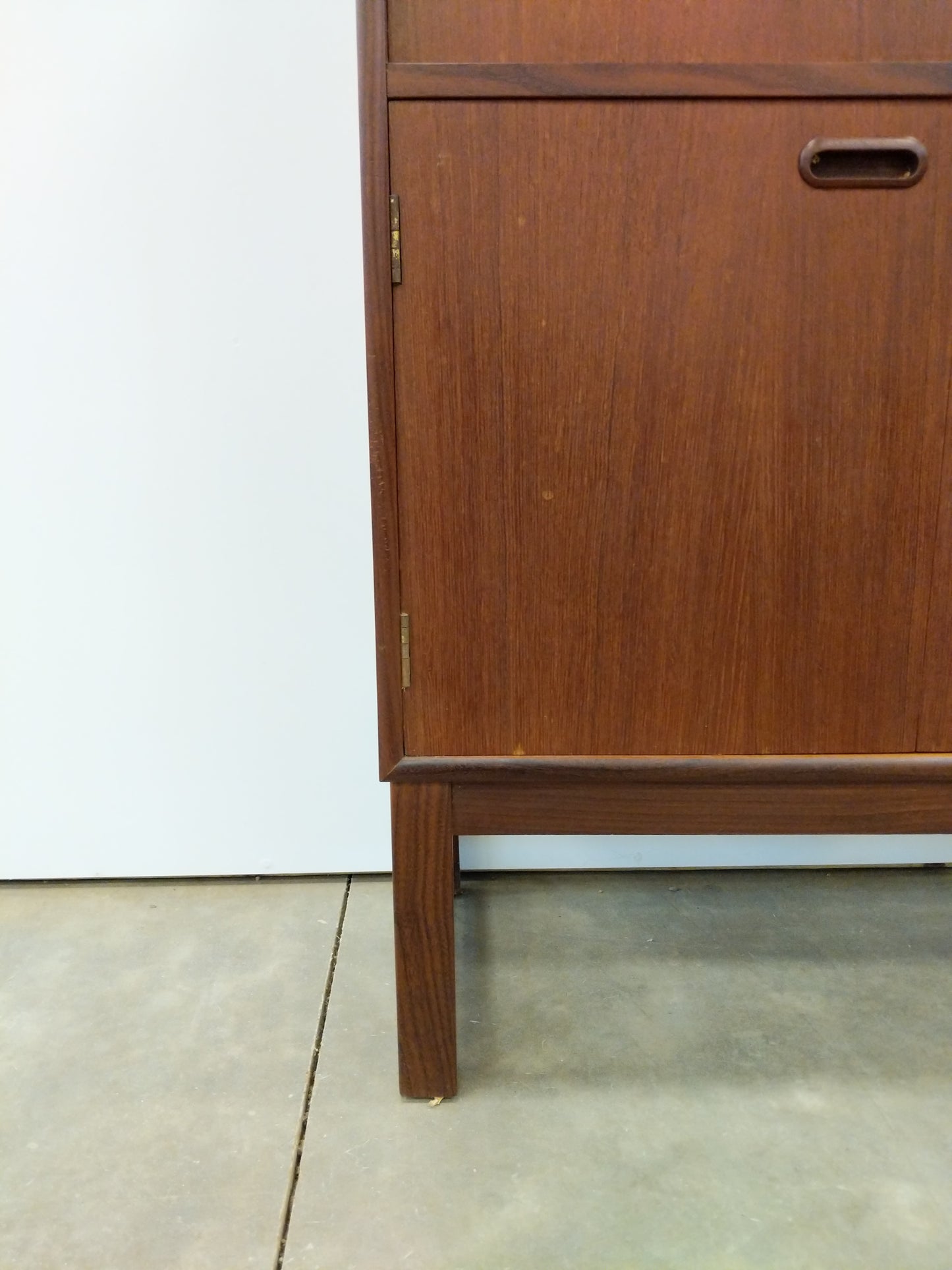 Vintage Mid Century Modern Teak Bar Cabinet