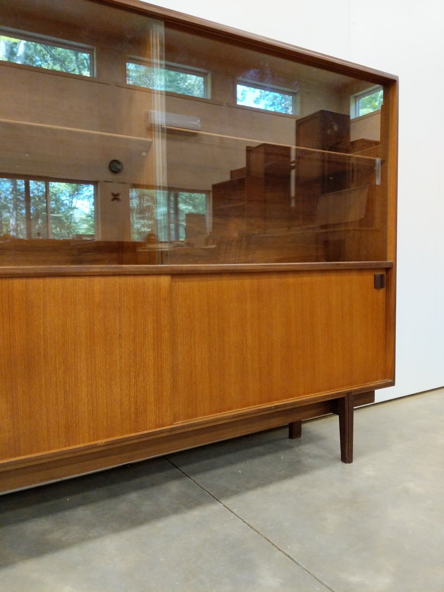 Vintage Mid Century Modern Teak Sideboard / Cabinet by Beaver & Tapley