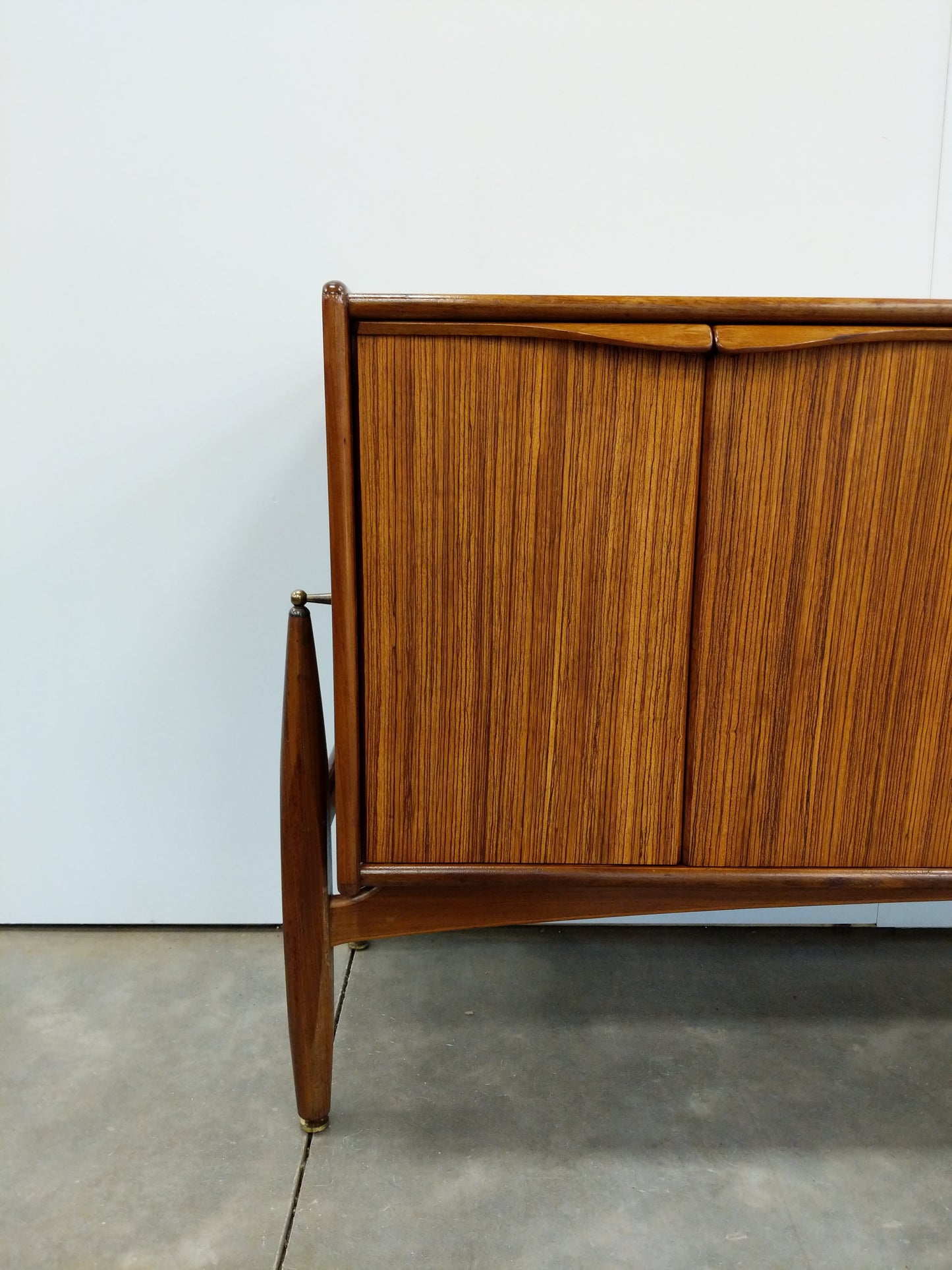 Vintage Mid Century Modern Zebrano Credenza by Elliotts of Newbury