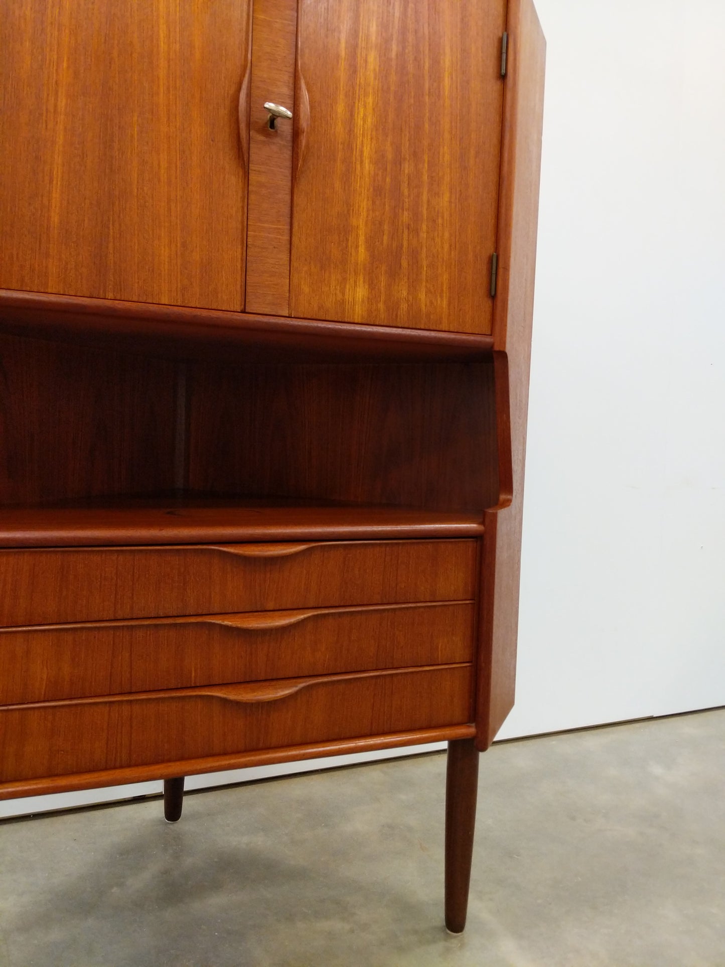 Vintage Danish Modern Teak Corner Cabinet by Gunni Omann