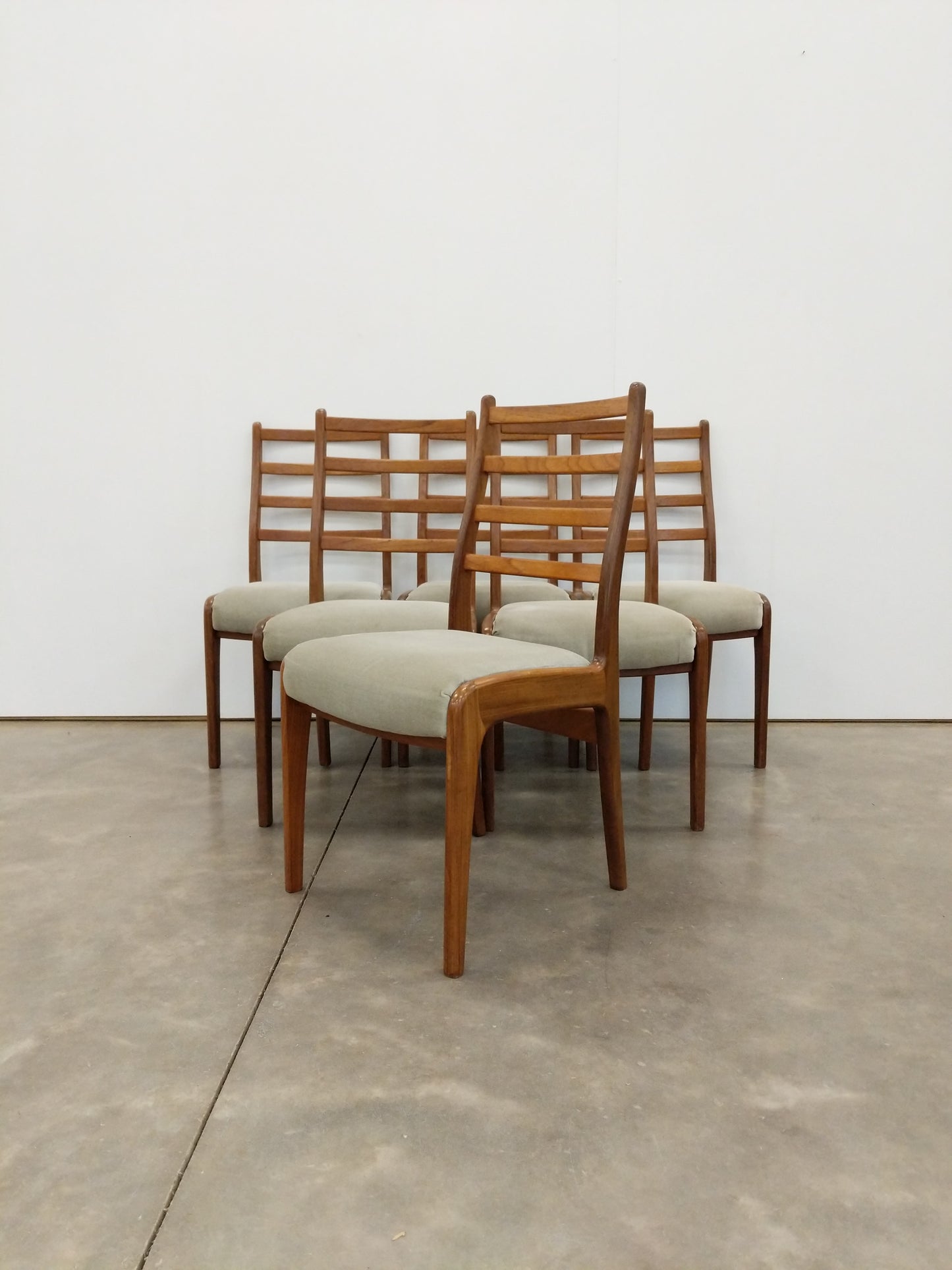 Set of 6 Vintage Mid Century Modern Dining Chairs by G Plan