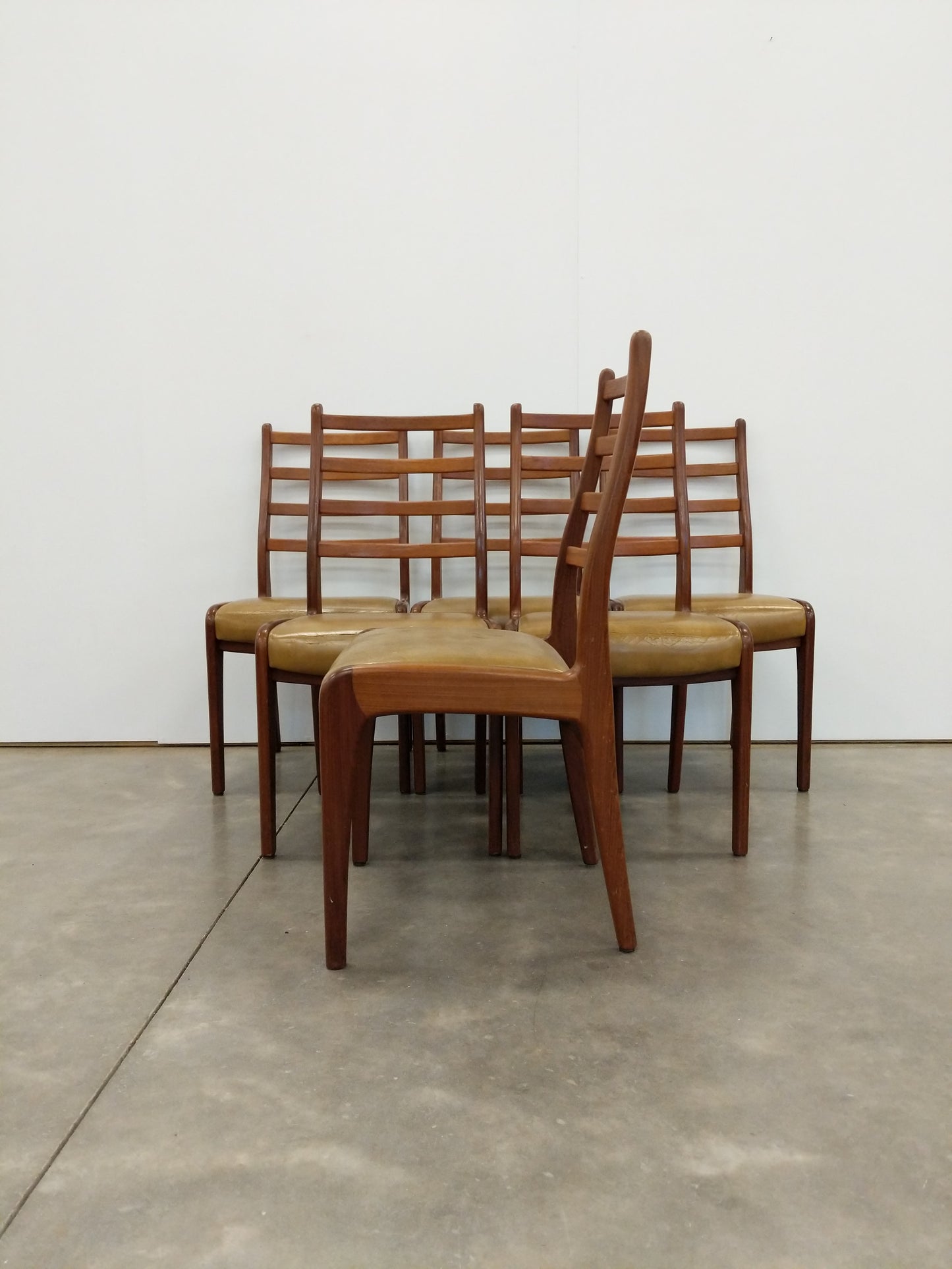 Set of 6 Vintage Mid Century Modern Dining Chairs by G Plan