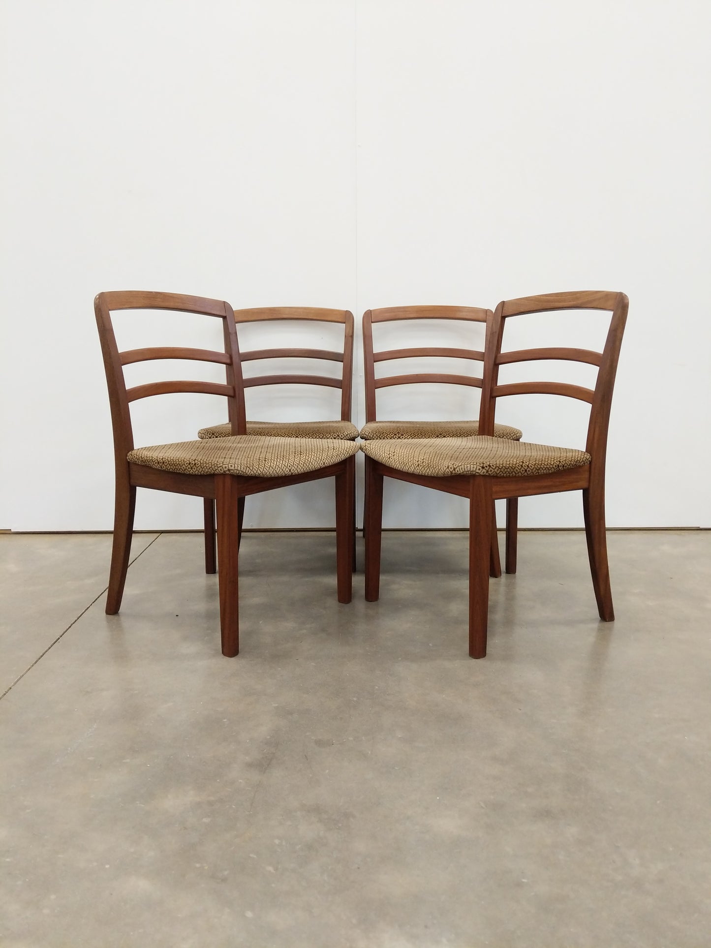 Set of 4 Vintage Mid Century Modern Dining Chairs by G Plan
