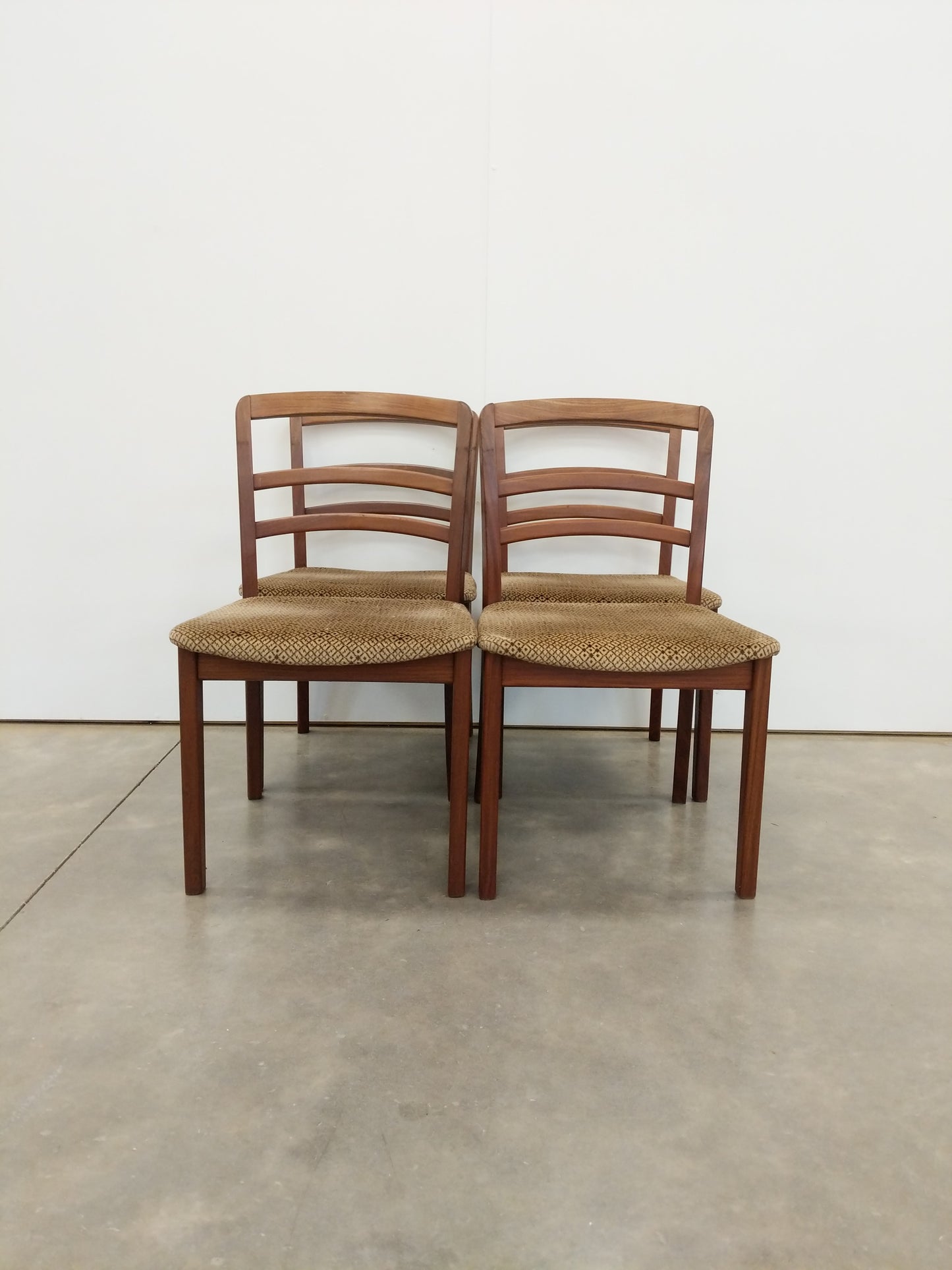 Set of 4 Vintage Mid Century Modern Dining Chairs by G Plan