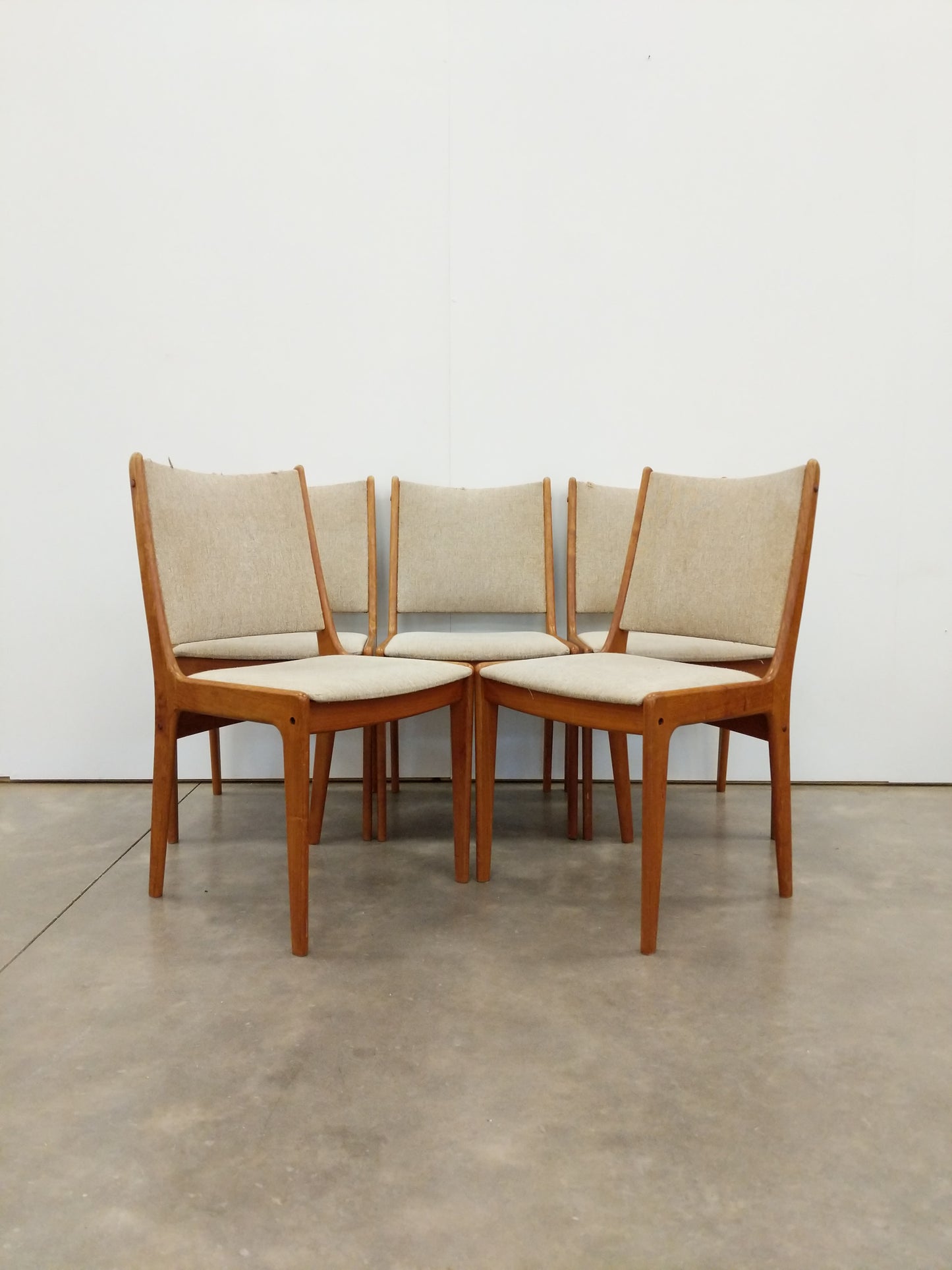 Set of 5 Vintage Danish Modern Dining Chairs by Johannes Andersen