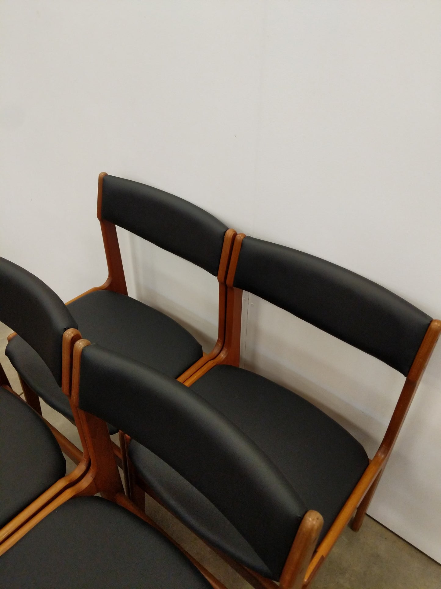 Set of 4 Vintage Danish Modern Dining Chairs by Erik Buch