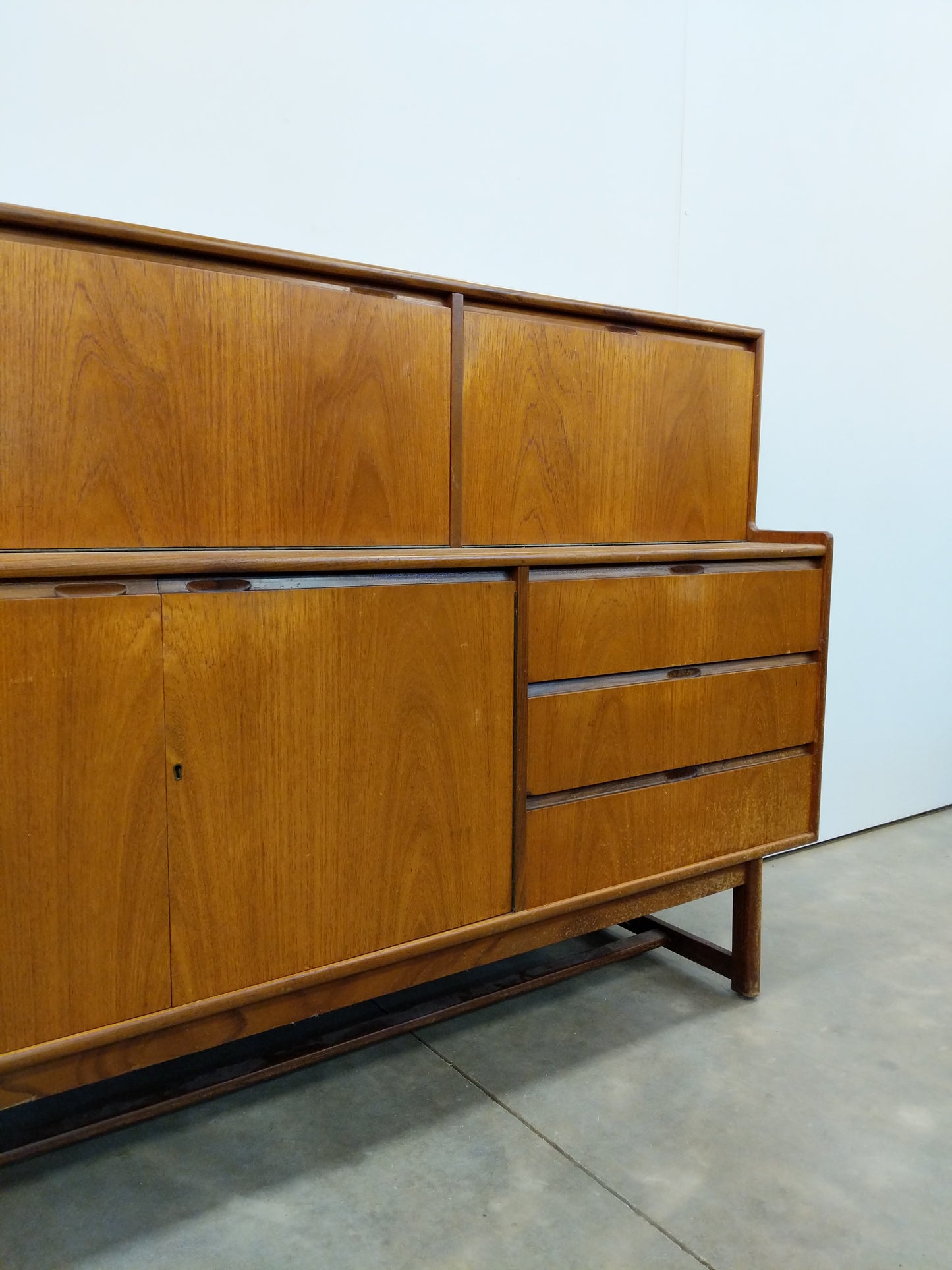 Vintage Mid Century Modern Teak Sideboard