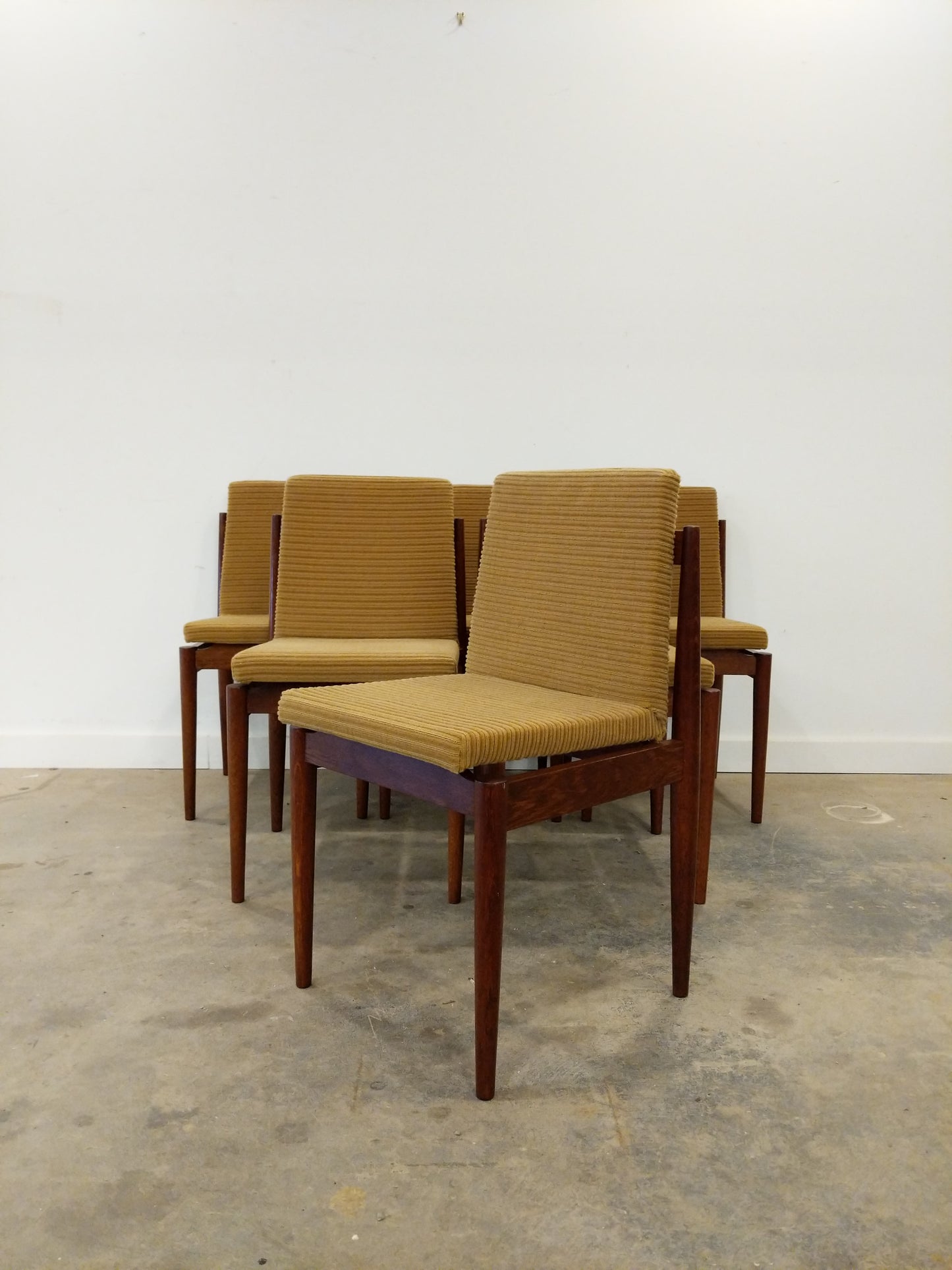 Re-upholstery for 6 Vintage Czech Dining Chairs