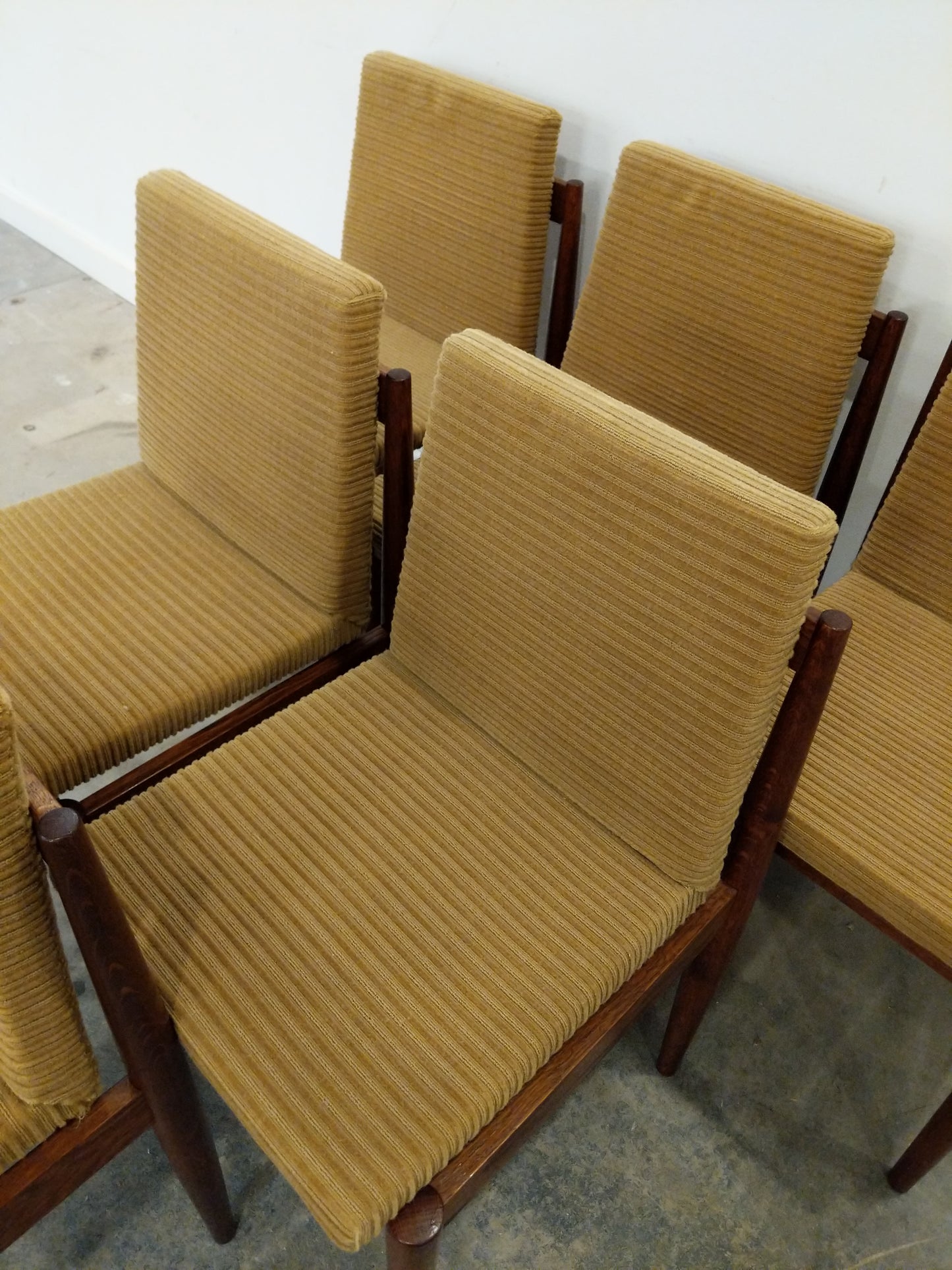 Set of 6 Vintage Czech Dining Chairs