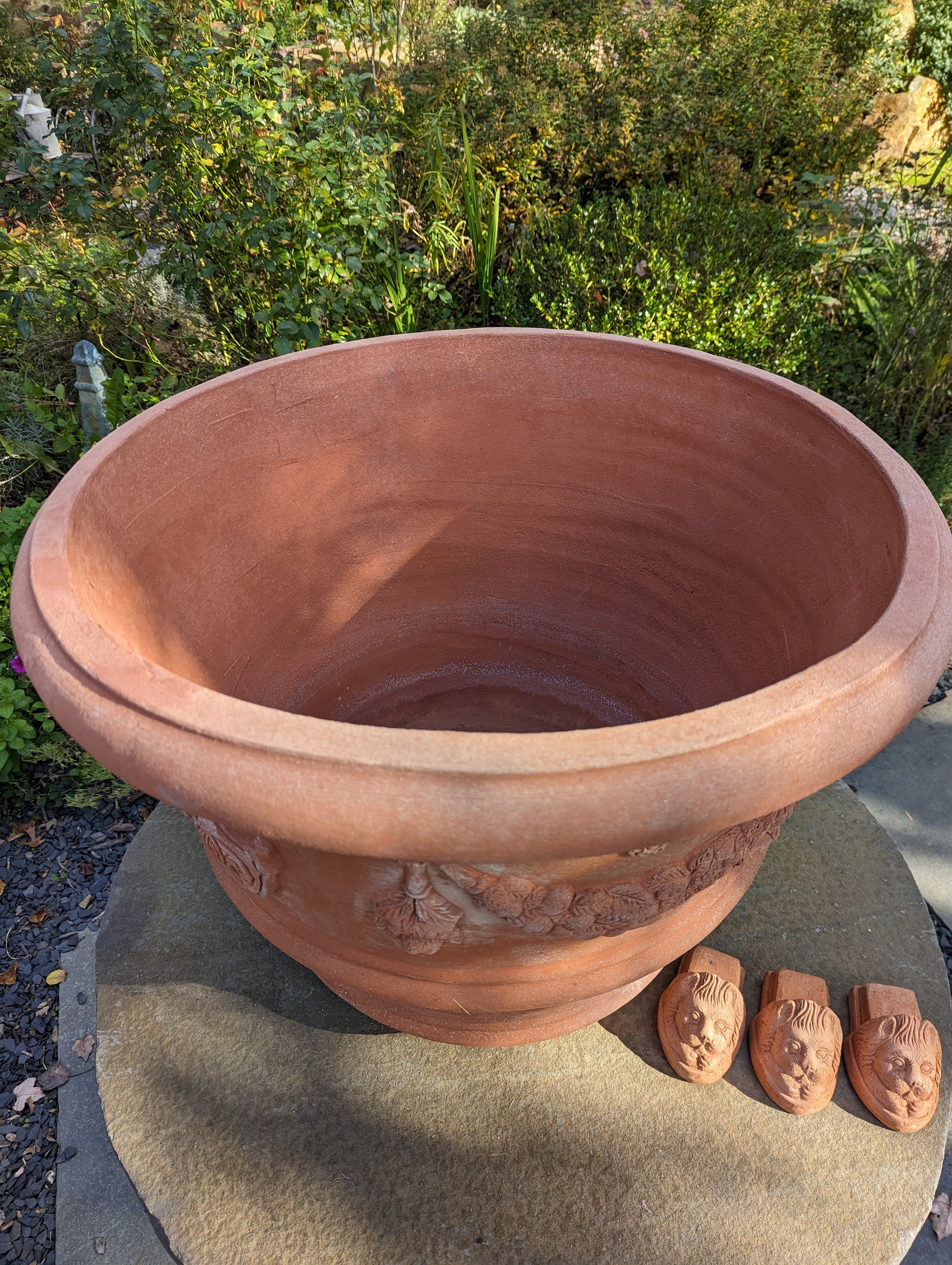 60cm plant pot Italian "Firenze" Terracotta Pot (60cm)