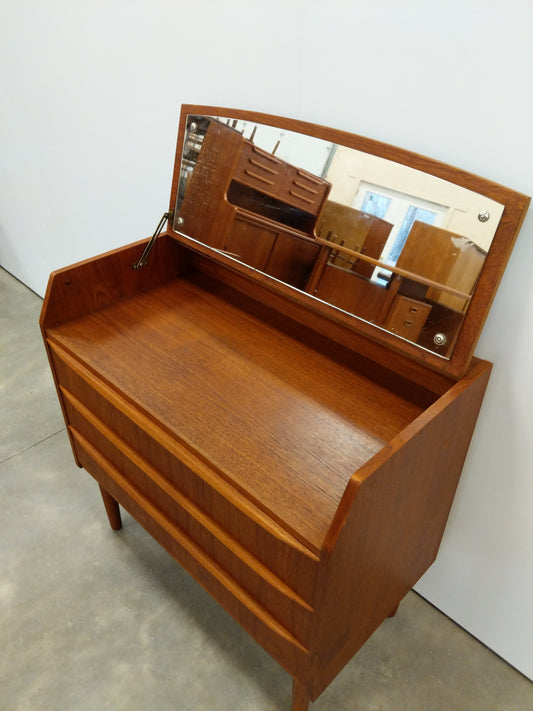 Vintage Danish Modern Teak Vanity / Low Dresser