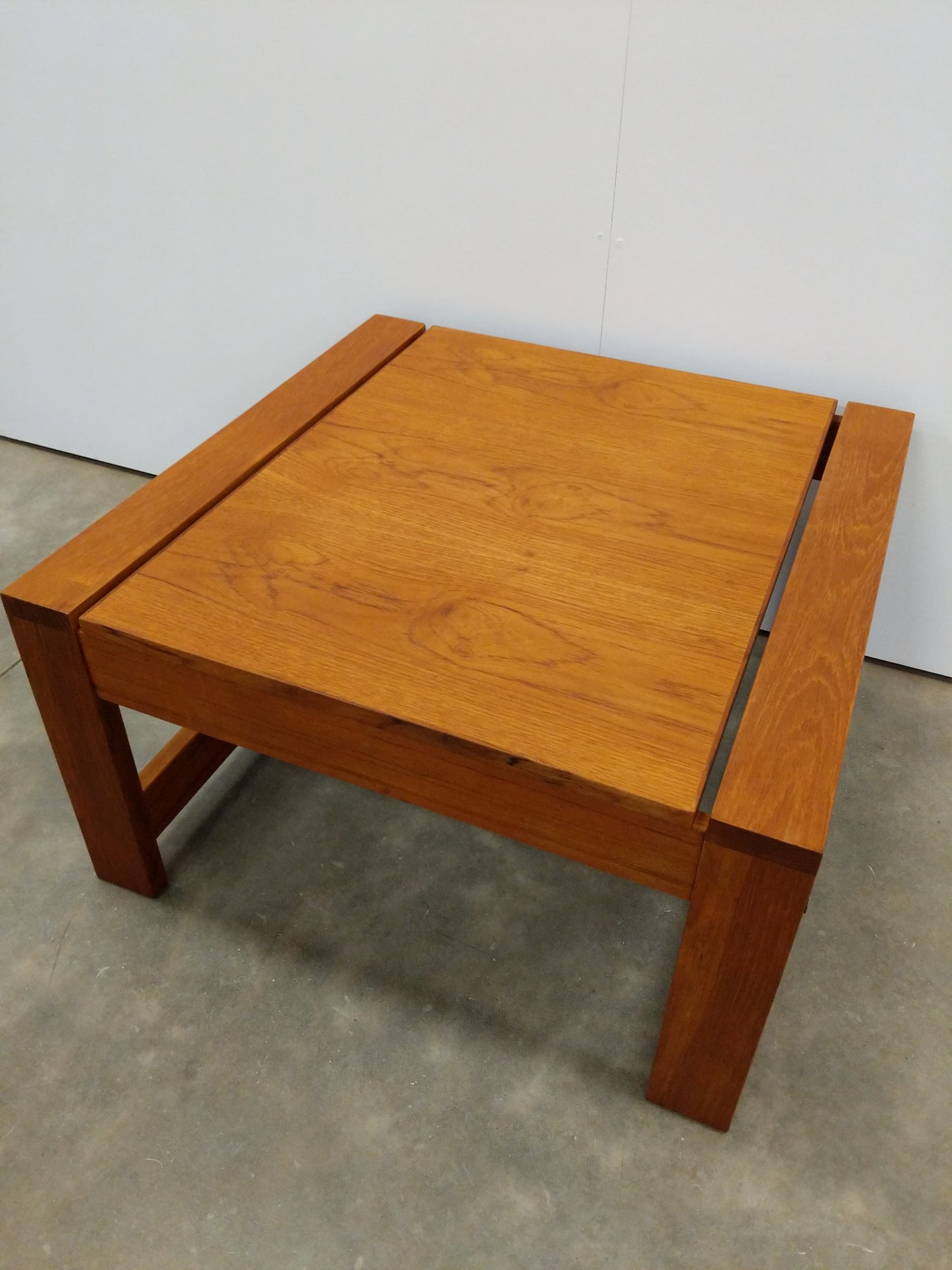 Vintage Mid Century Modern Teak Coffee Table