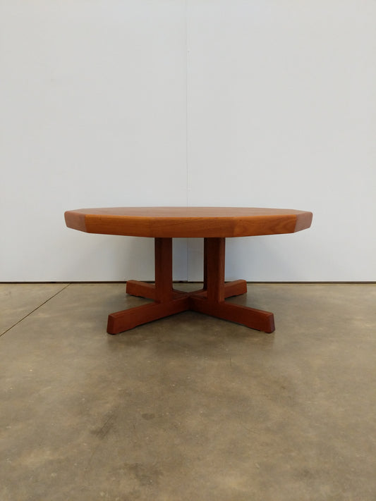 Vintage Mid Century Modern Teak Coffee Table