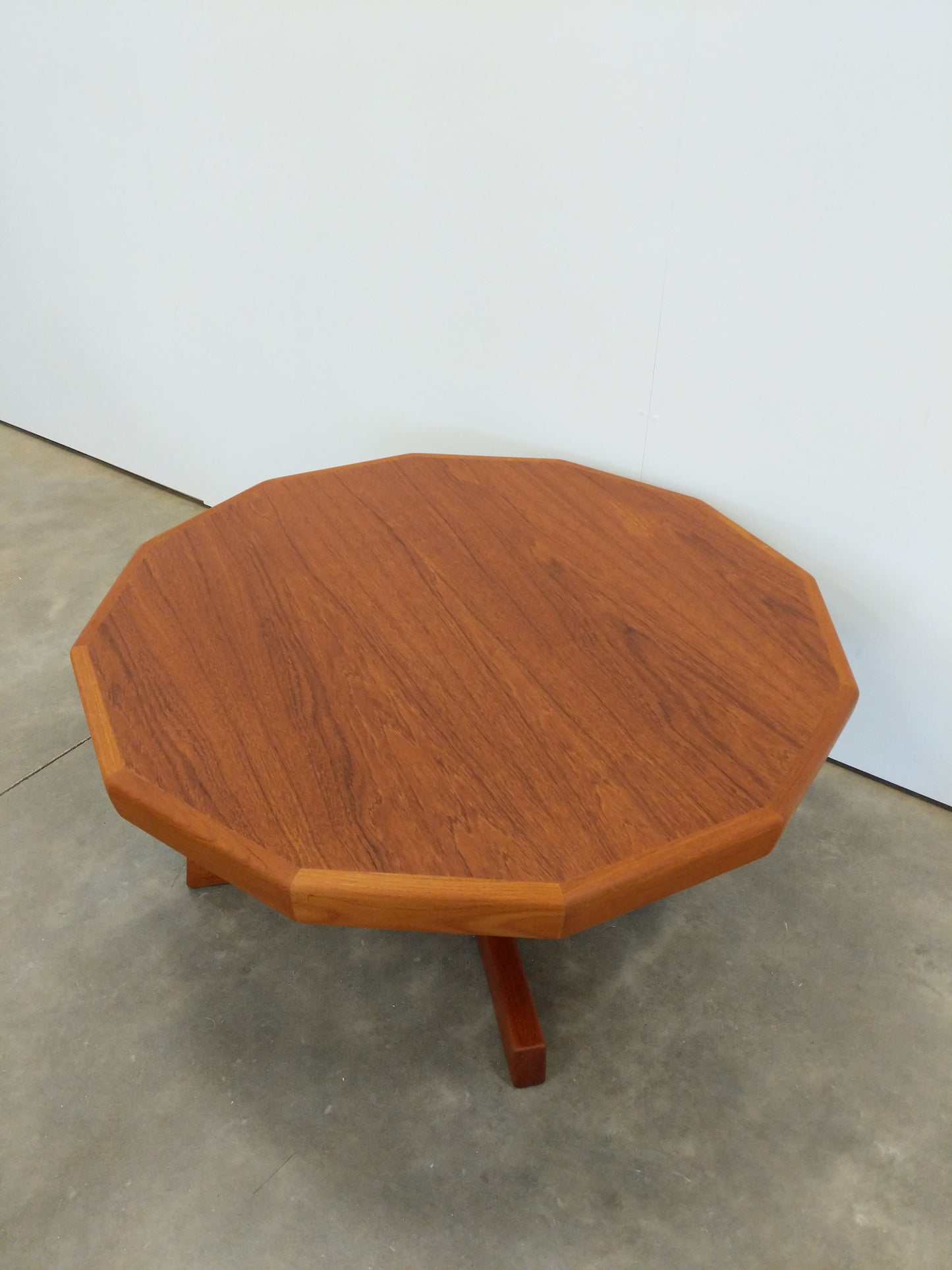 Vintage Mid Century Modern Teak Coffee Table