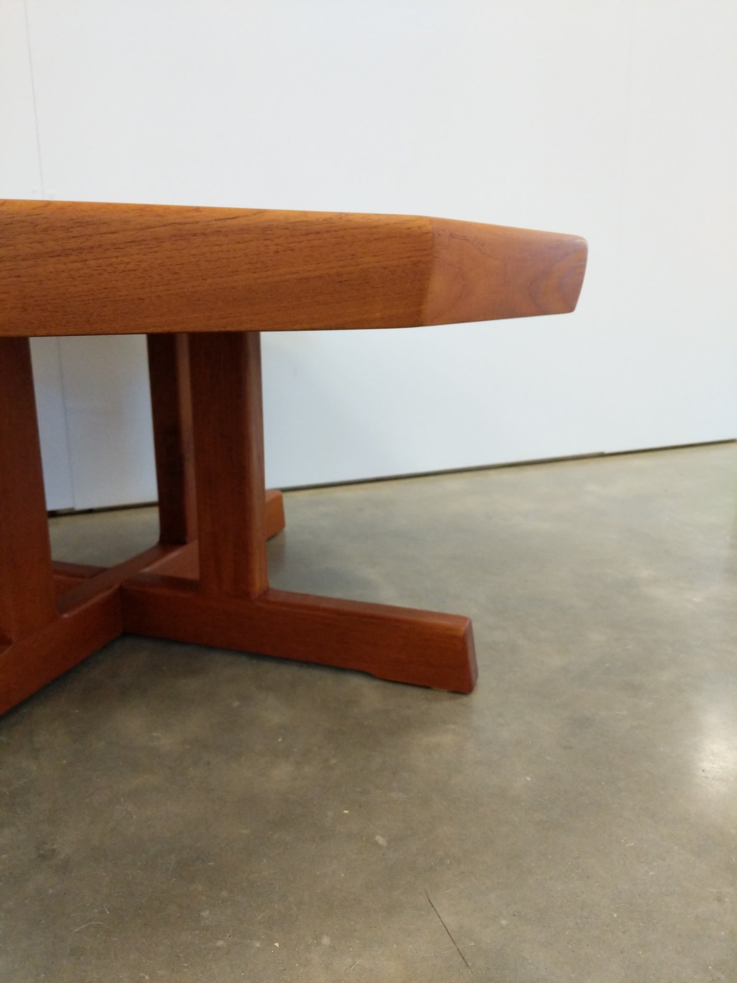 Vintage Mid Century Modern Teak Coffee Table