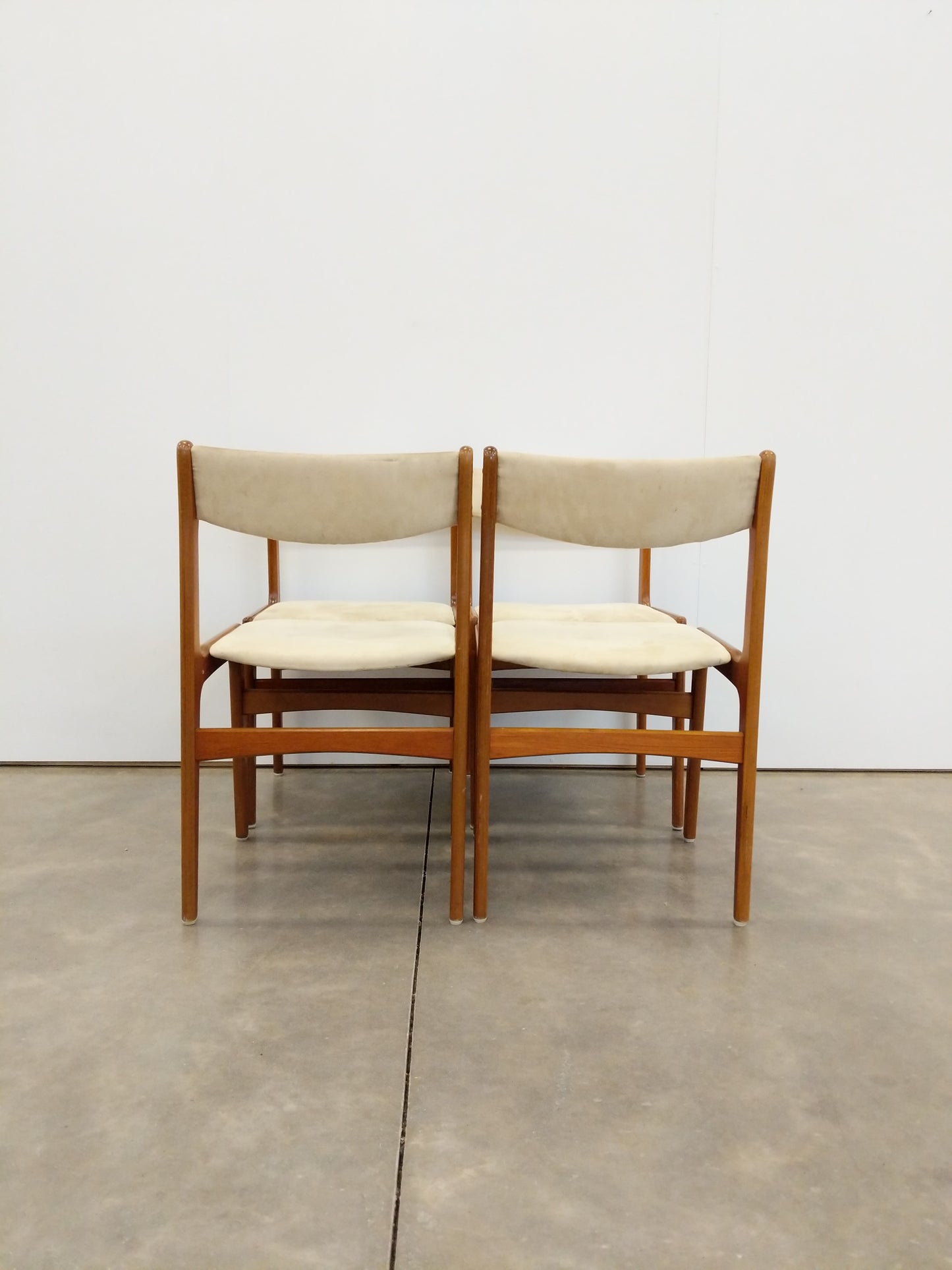Set of 4 Vintage Danish Modern Dining Chairs by Erik Buch