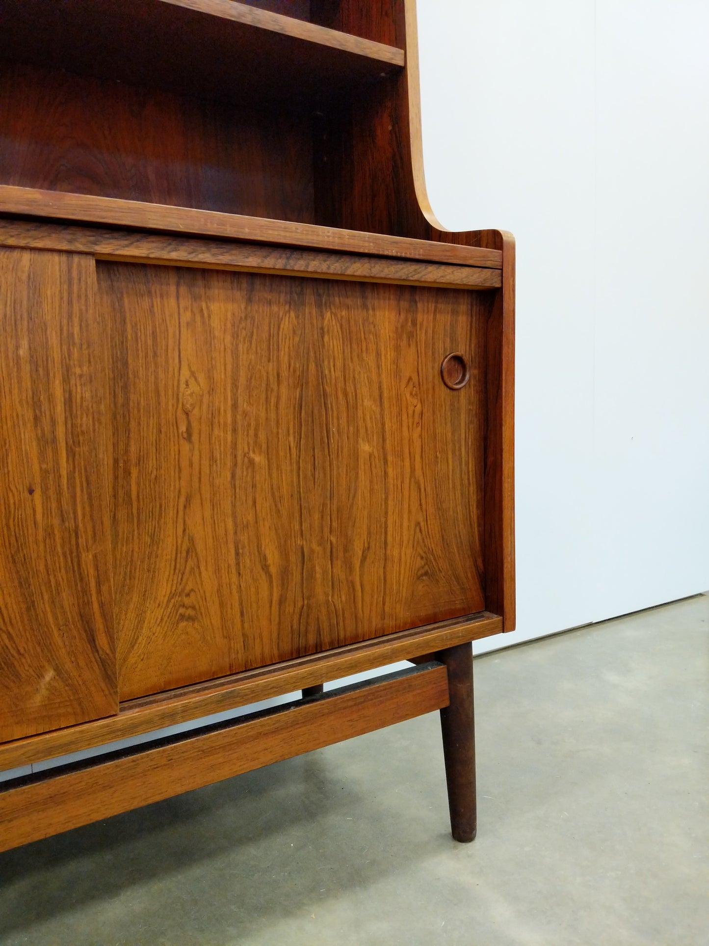 Vintage Danish Modern Rosewood Bookshelf / Cabinet