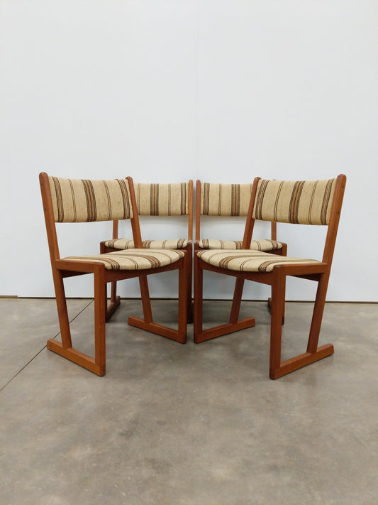 Set of 4 Vintage Danish Modern Dining Chairs