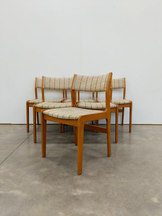 Set of 6 Vintage Danish Modern Dining Chairs by Farstrup