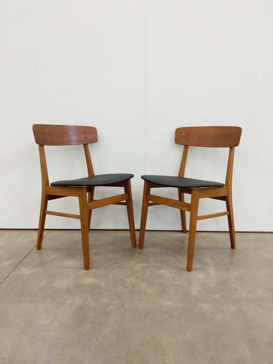 Pair of Vintage Danish Modern Dining Chairs by Farstrup