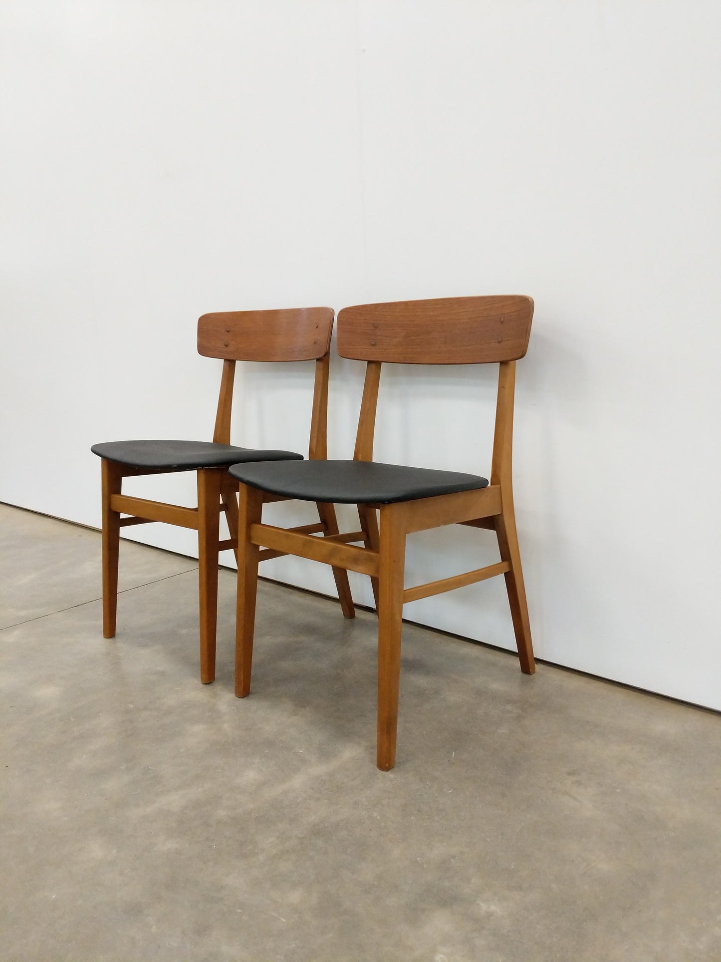 Pair of Vintage Danish Modern Dining Chairs by Farstrup