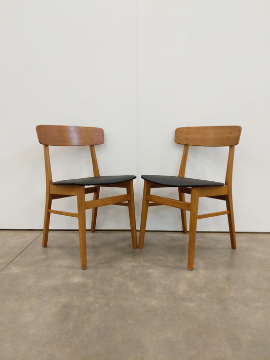 Pair of Vintage Danish Modern Dining Chairs by Farstrup