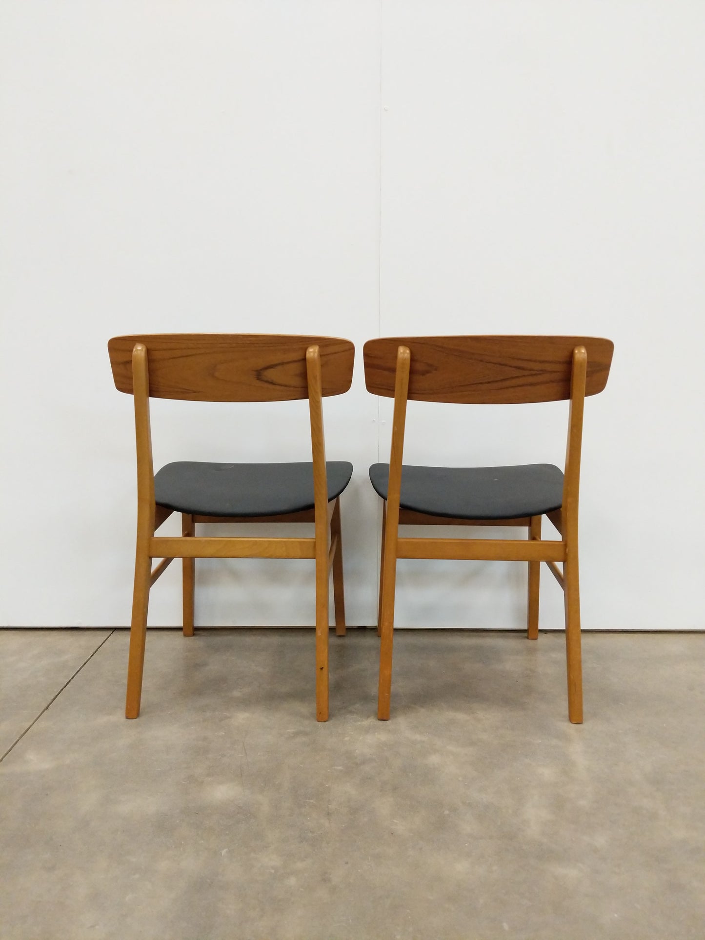 Pair of Vintage Danish Modern Dining Chairs by Farstrup