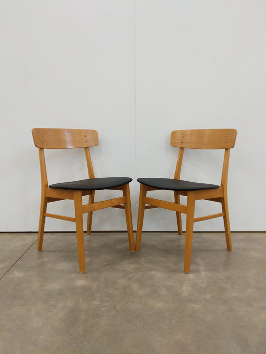 Pair of Vintage Danish Modern Dining Chairs by Farstrup