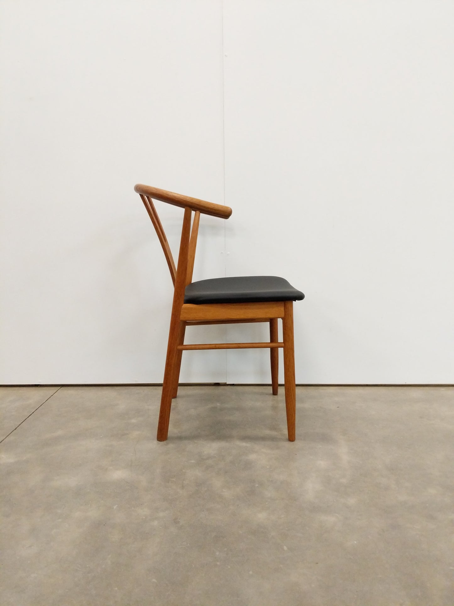 Vintage Danish Modern Oak Chair