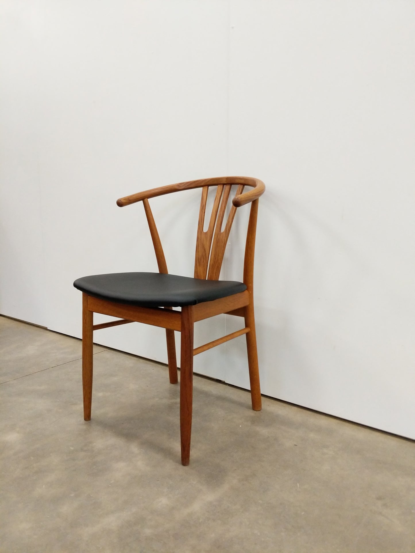 Vintage Danish Modern Oak Chair