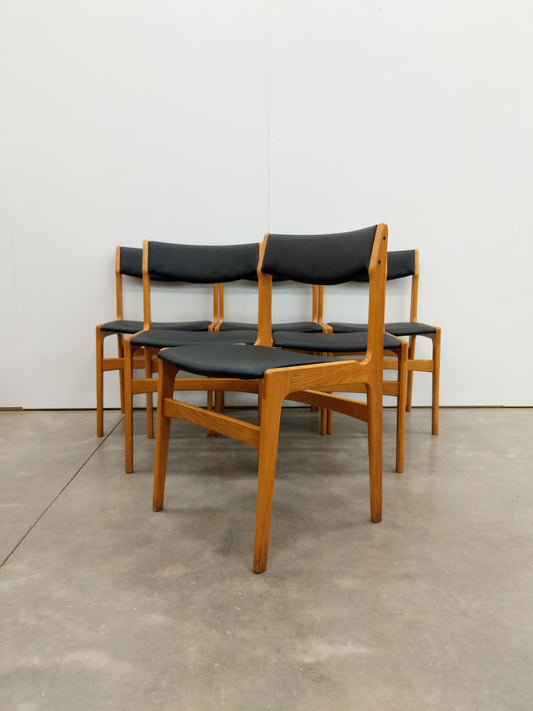 Set of 6 Vintage Danish Modern Dining Chairs by Erik Buch