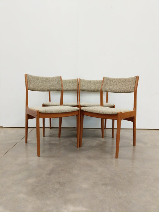 RESERVED - Set of 4 Vintage Danish Modern Dining Chairs