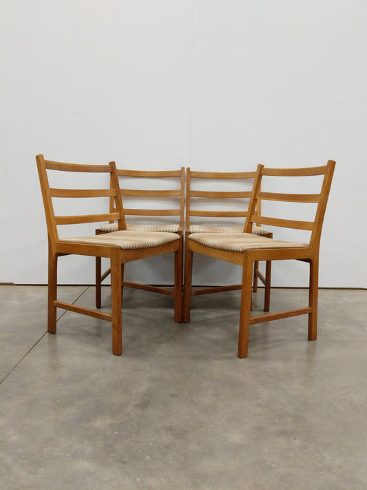 Set of 4 Vintage Danish Modern Oak Dining Chairs