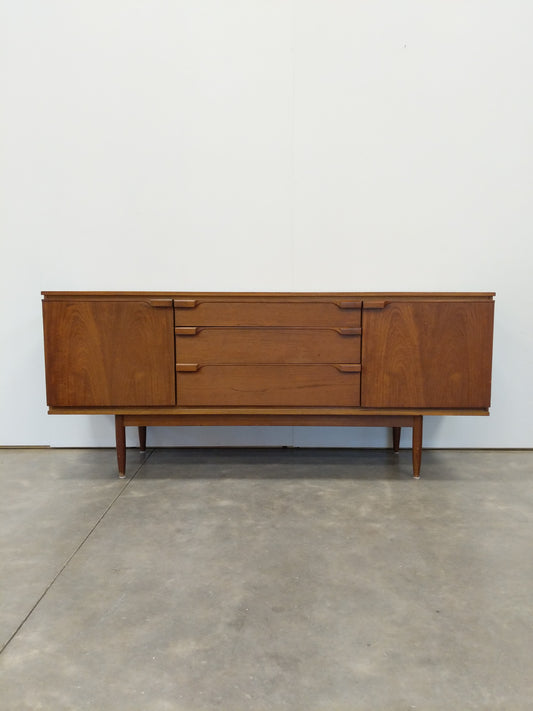 Vintage Mid Century Modern Teak Credenza by Austinsuite