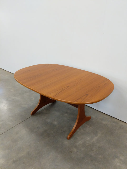 Vintage Mid Century Modern Teak Extendable Dining Table by G Plan