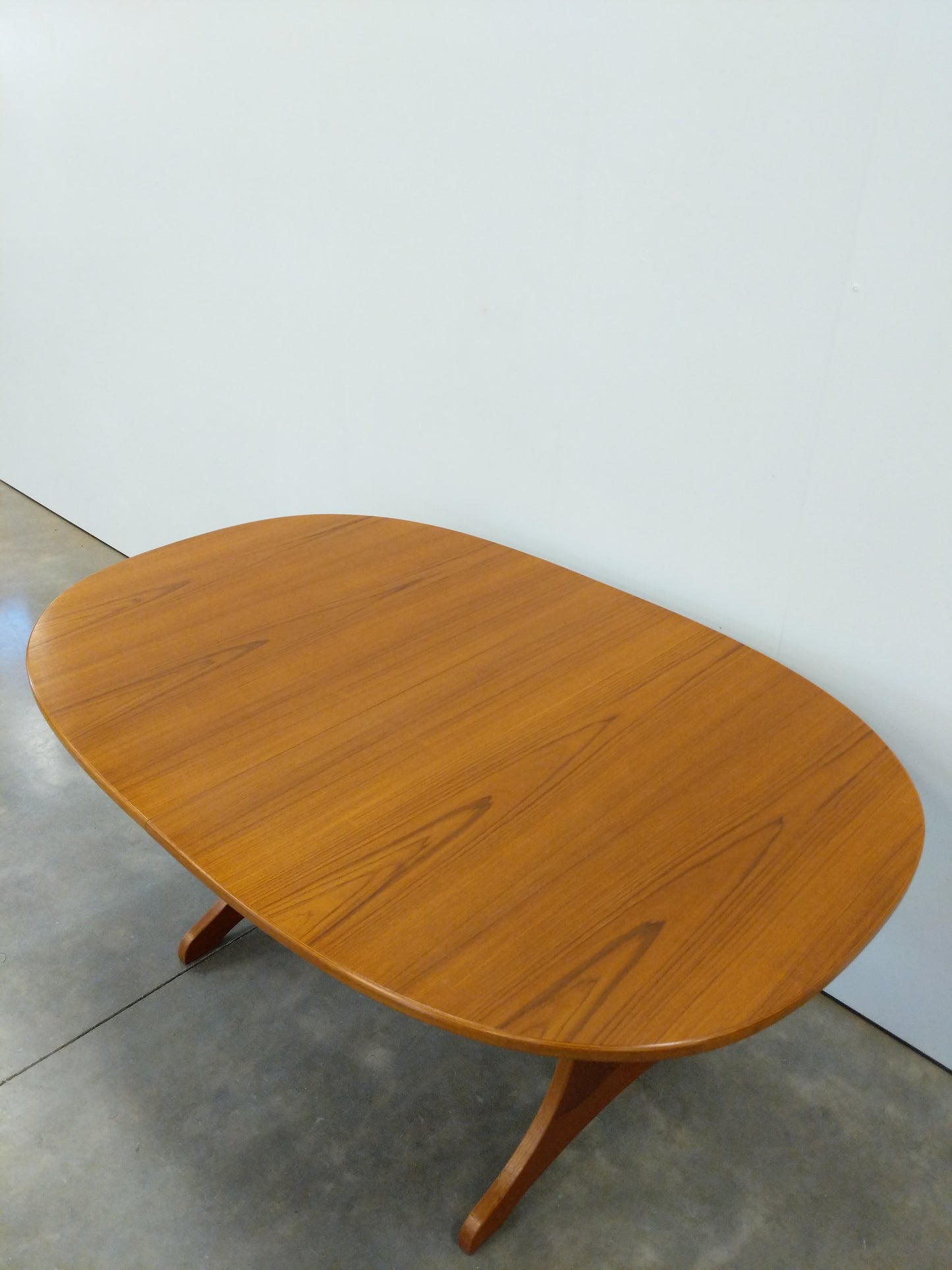 Vintage Mid Century Modern Teak Extendable Dining Table by G Plan