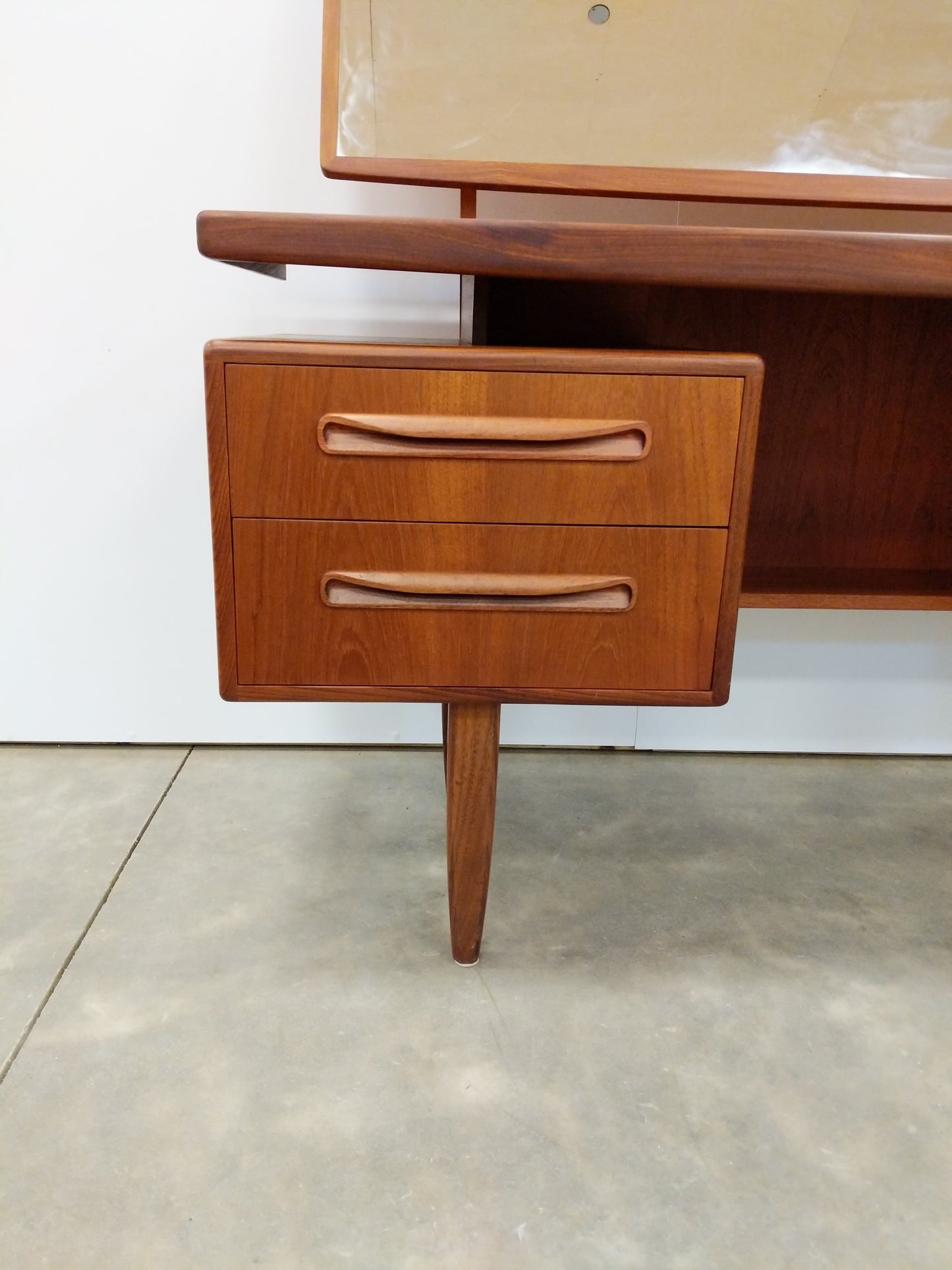 Vintage Mid Century Modern Teak Desk / Dressing Table by G Plan
