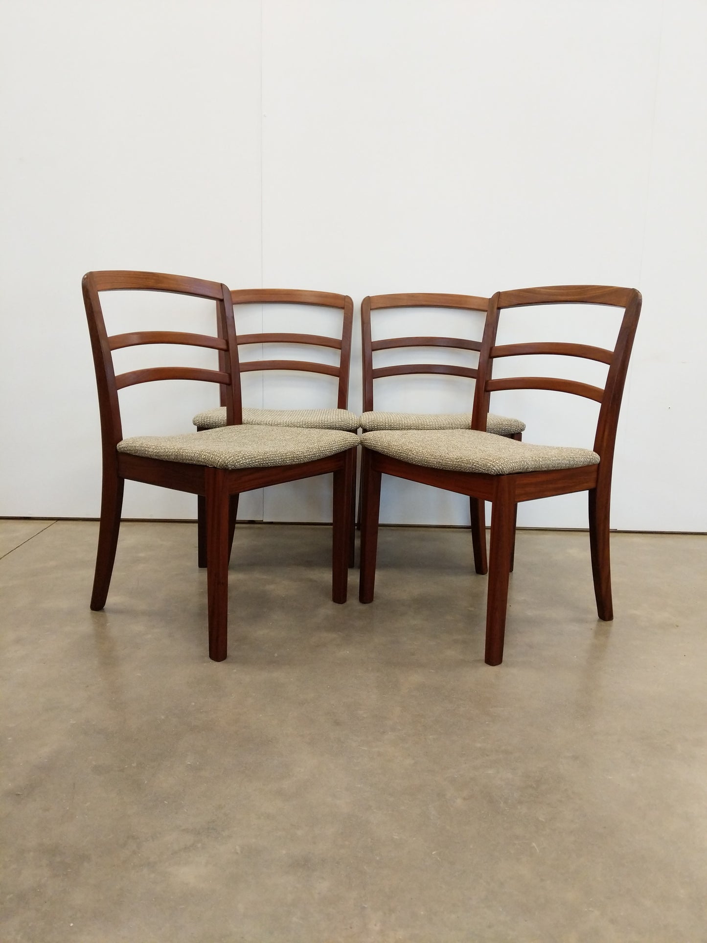 Set of 4 Vintage Mid Century Modern Dining Chairs by G Plan